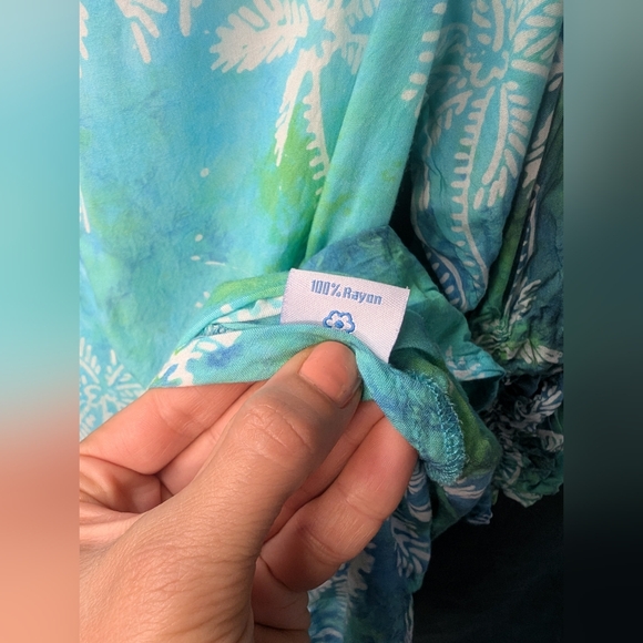 Tropical Palm Print Blouse - Green - Picture 7 of 13